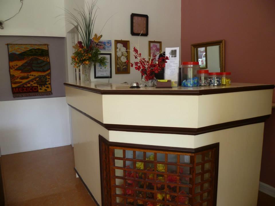 Newport Oak Pension Inn 타그빌라란 외부 사진