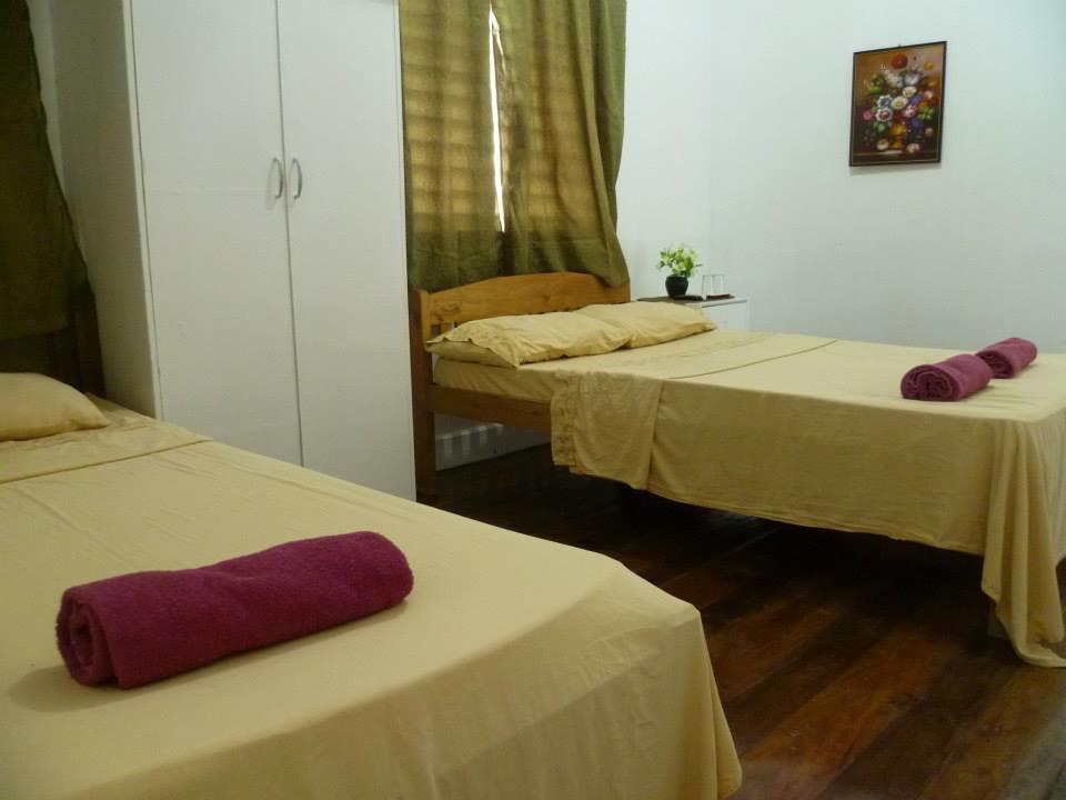 Newport Oak Pension Inn 타그빌라란 외부 사진